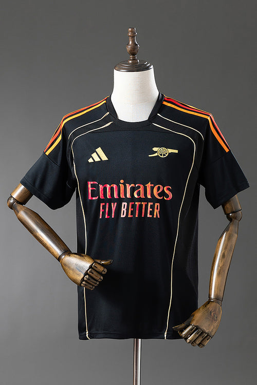 Arsenal 25/26 Retro-style collaboration Jersey - imagem 1