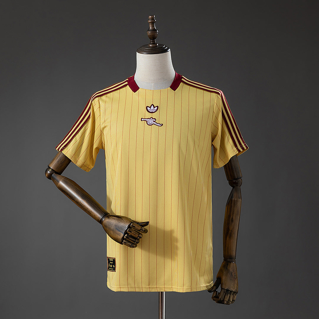 Arsenal Terrace Icons T-Shirt Yellow - imagem 1