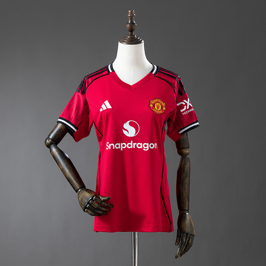 M-U 25/26 Home Women's Jersey - imagem 1