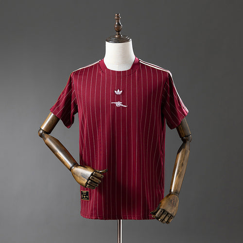 25/26 Arsenal Retro Special Edition Red - imagem 1