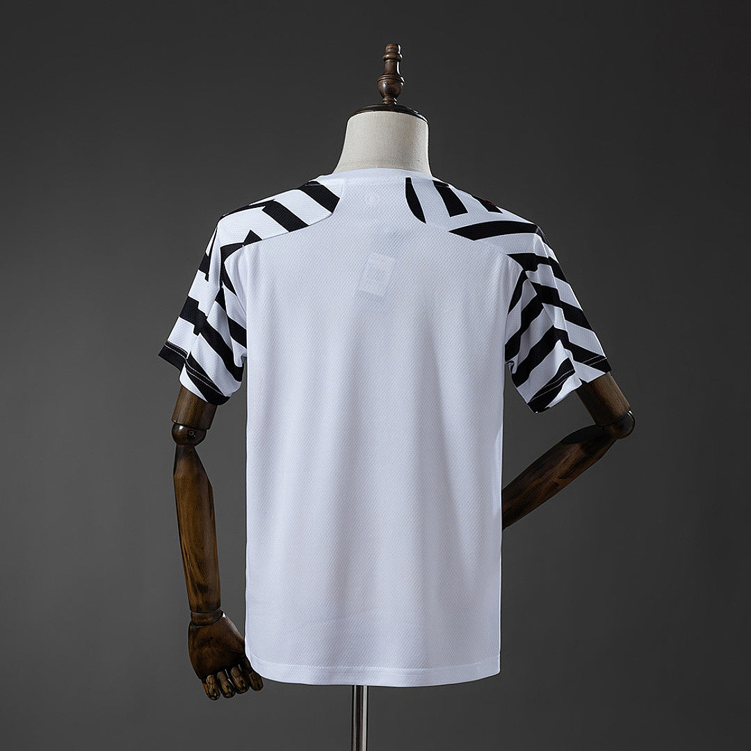 M-U 20/21 Third Away Retro Jersey - imagem 2