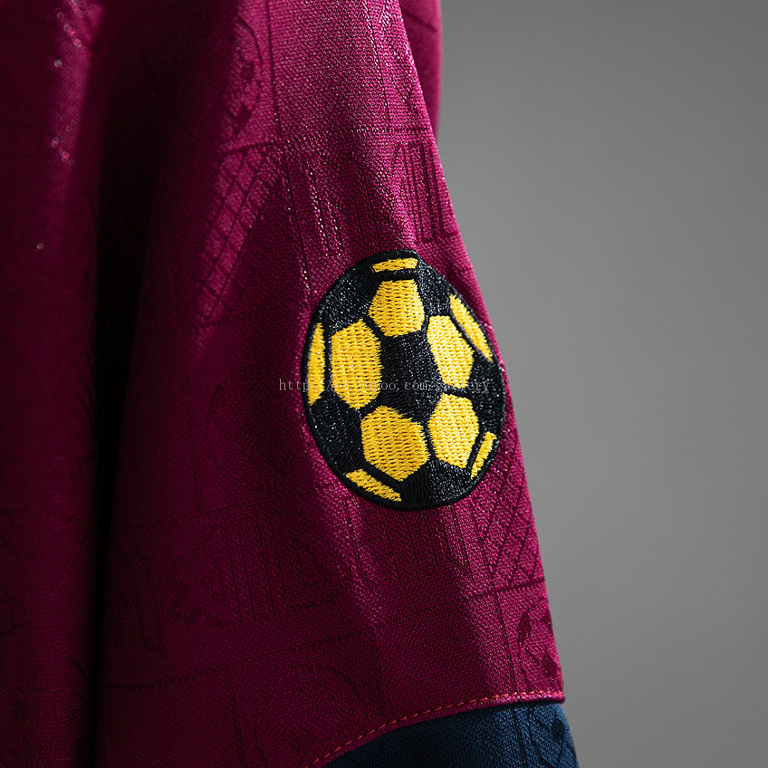 Iron Maiden x West Ham United 2010 Away Retro Jersey - imagem 3