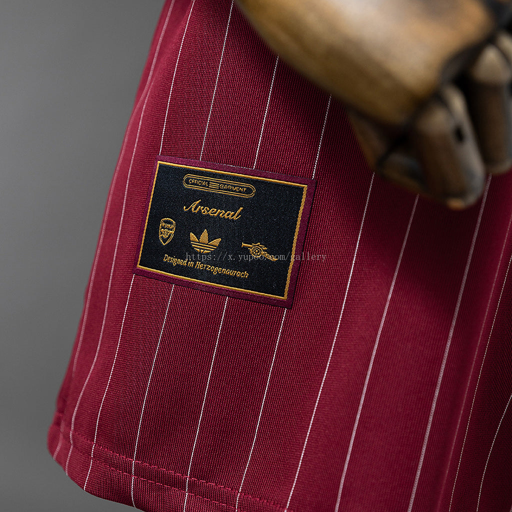 25/26 Arsenal Retro Special Edition Red - imagem 3