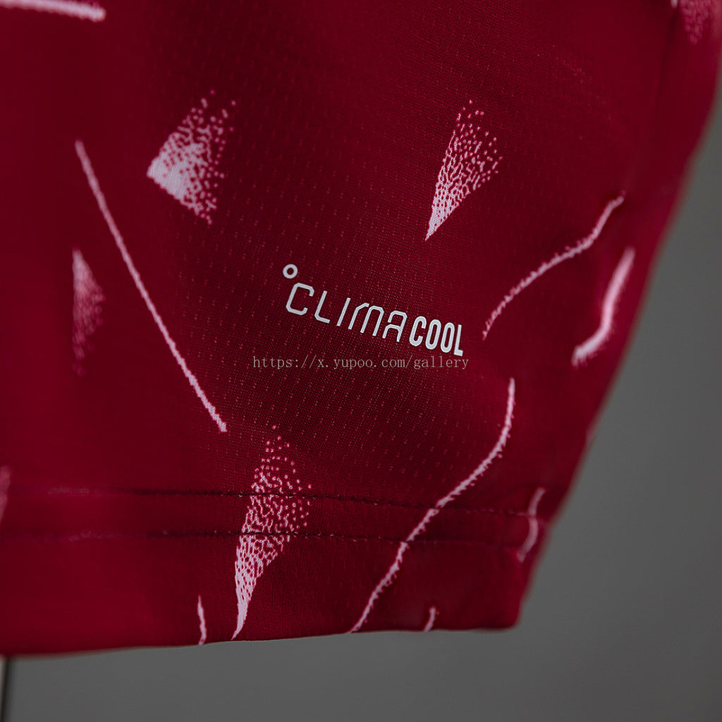 LFC 26/27 home women's crop top - imagem 3