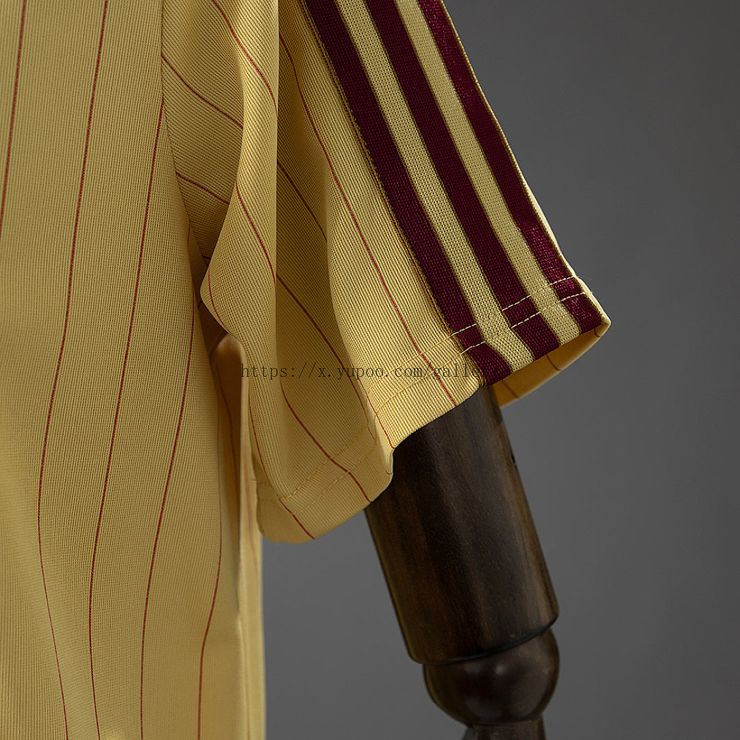 Arsenal Terrace Icons T-Shirt Yellow - imagem 4