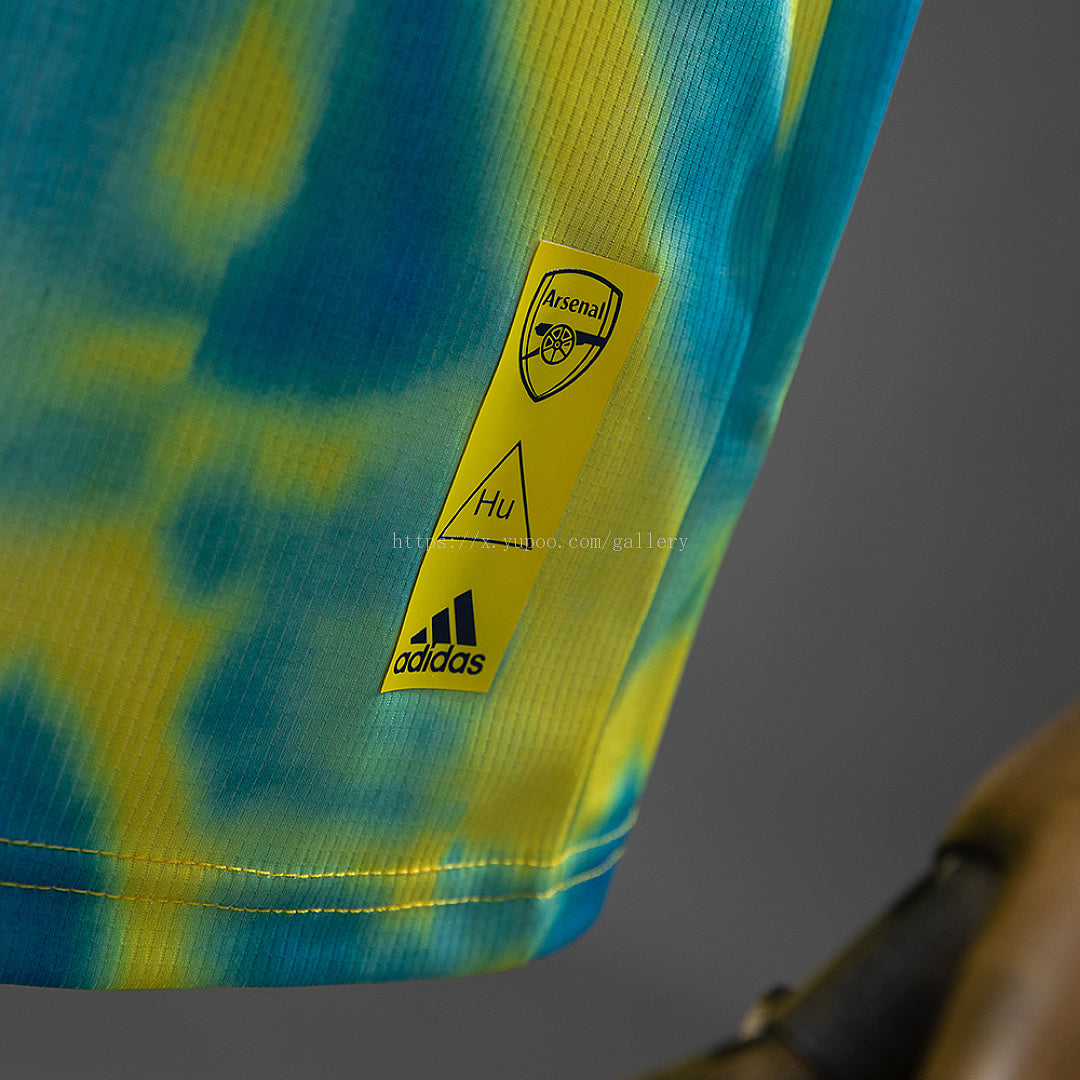 Arsenal x Human Race Retro Jersey - imagem 4