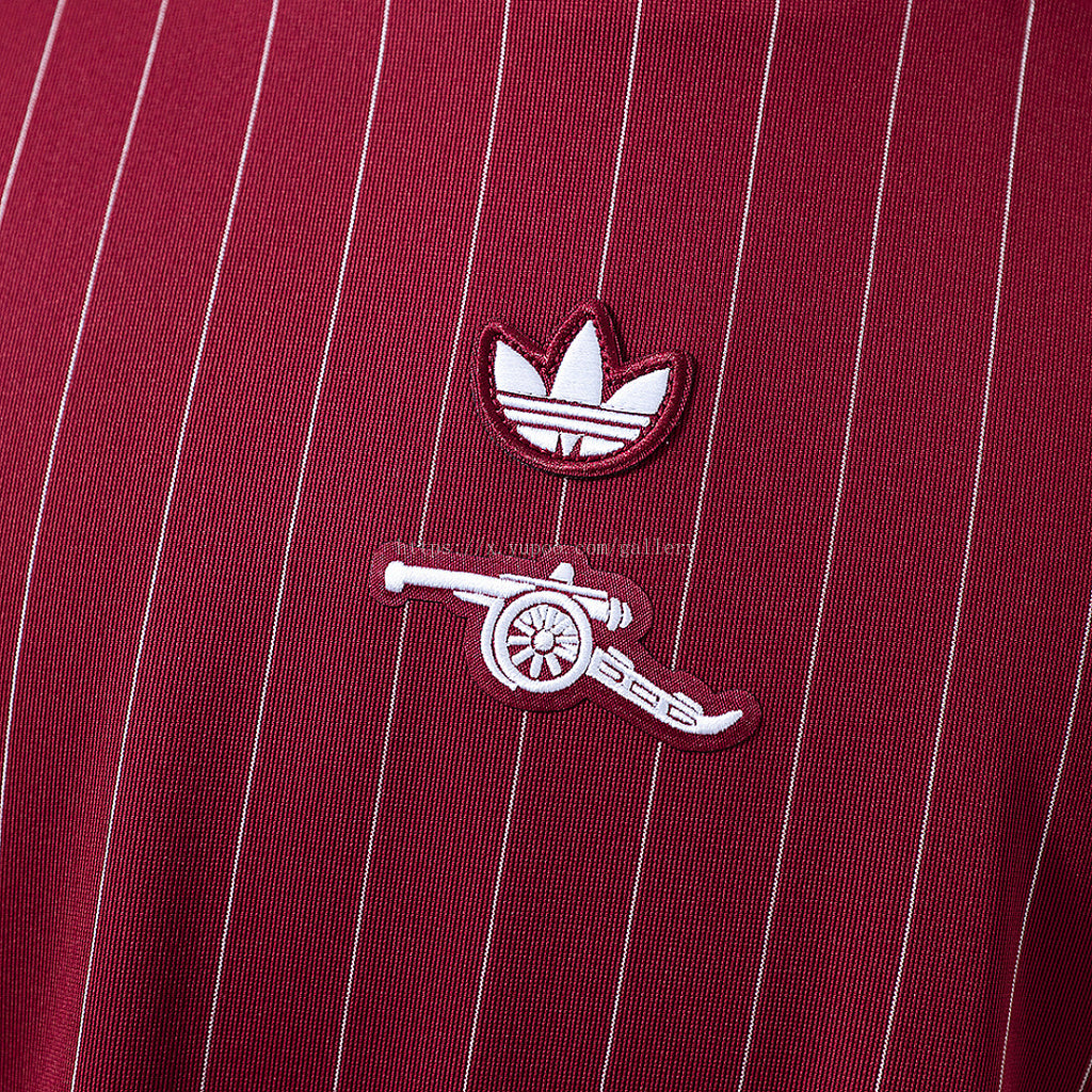 25/26 Arsenal Retro Special Edition Red - imagem 5