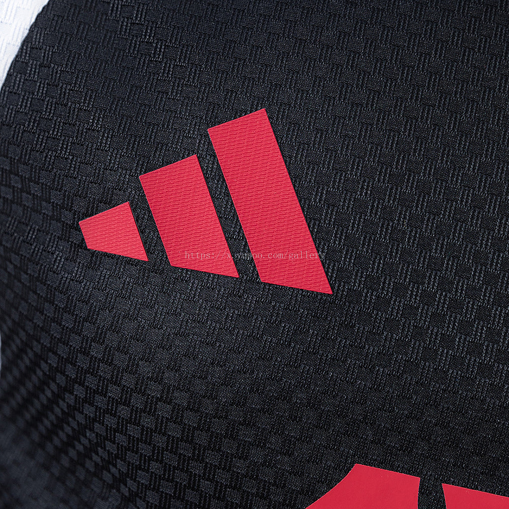 LFC 26/27 Player Version Training Black Jersey - imagem 5