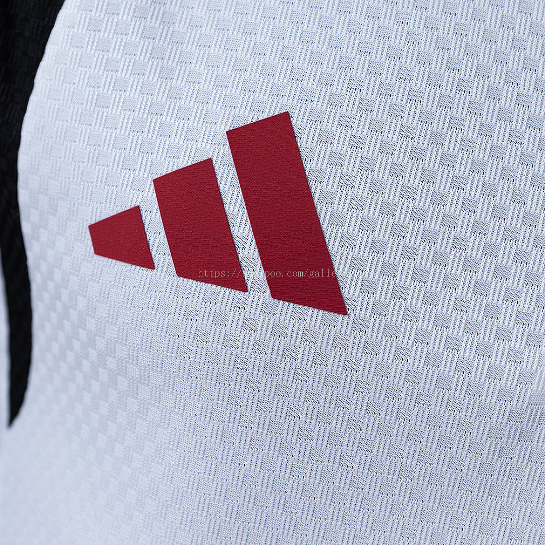 LFC 26/27 Player Version Training White Jersey - imagem 5