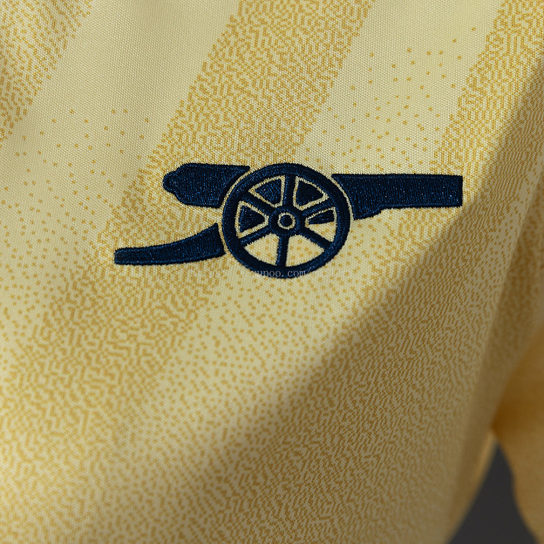 Arsenal 26/27 second-guest women's crop top - imagem 6