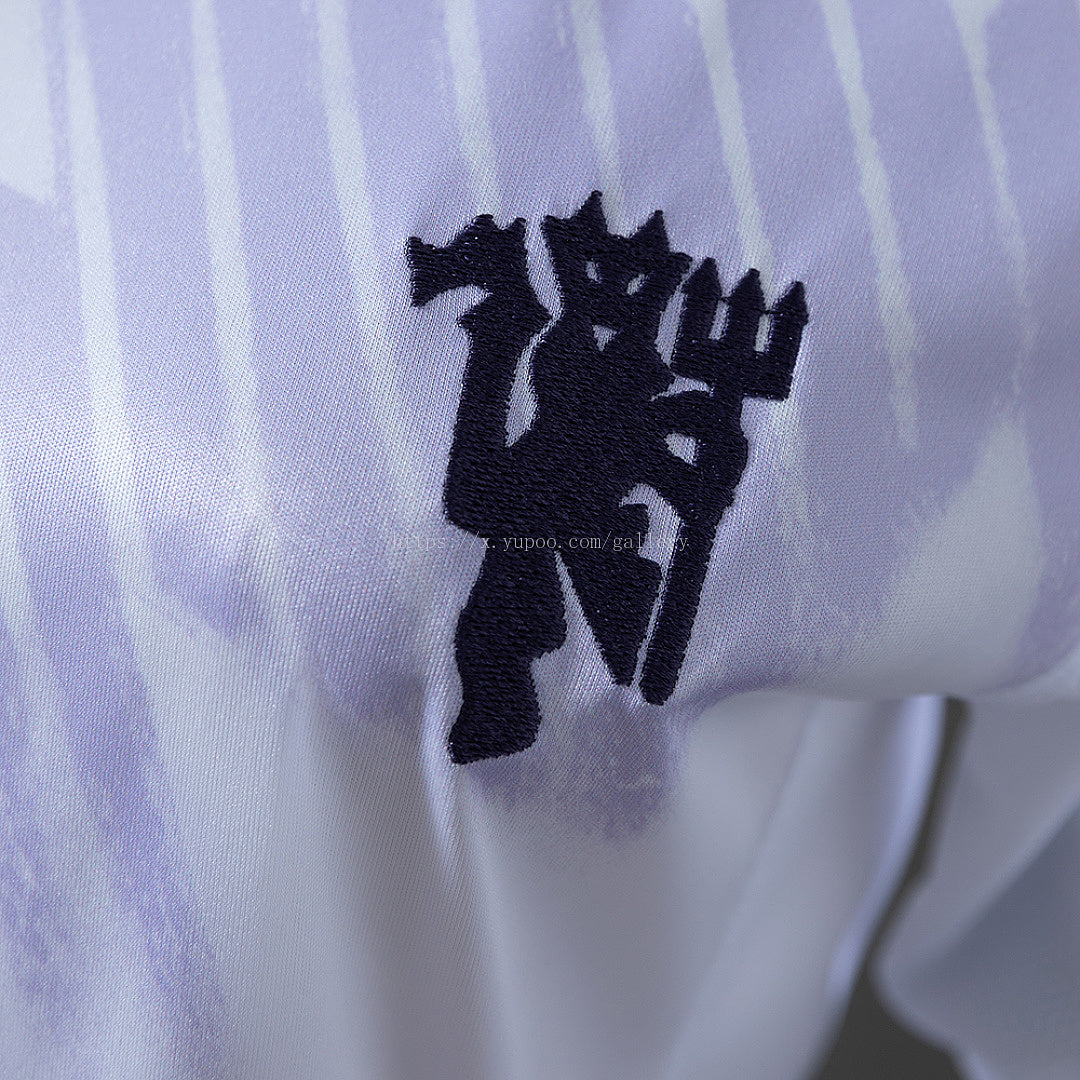 M-U 25/26 Away Women's Jersey Sizes - imagem 6