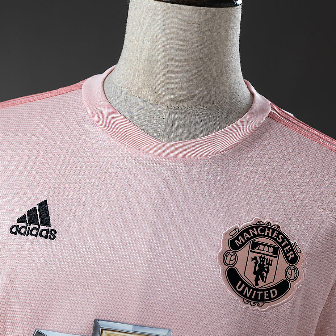 M-U 18/19 Away Retro Jersey - imagem 7