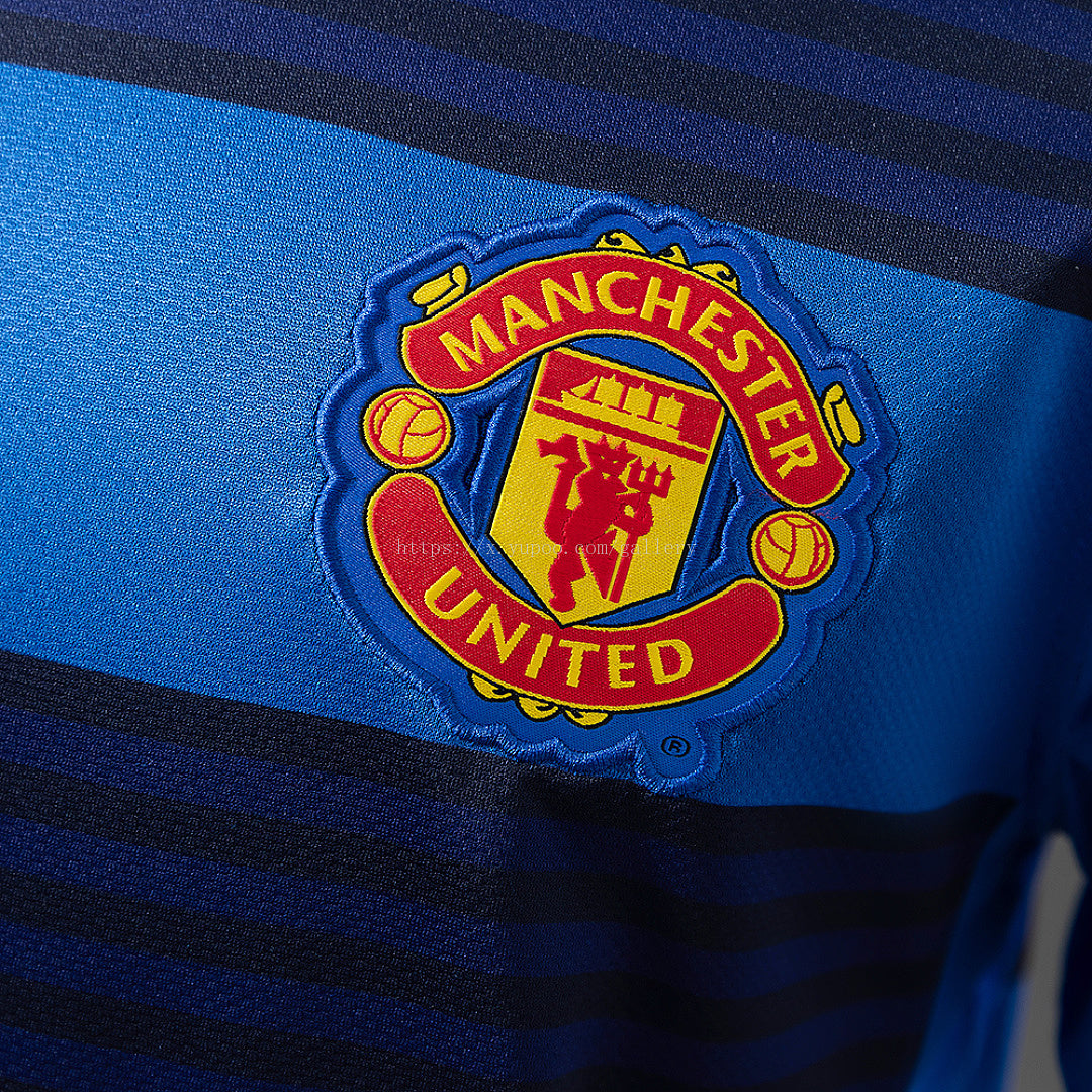 M-U 11/12 Away Retro Jersey - imagem 7