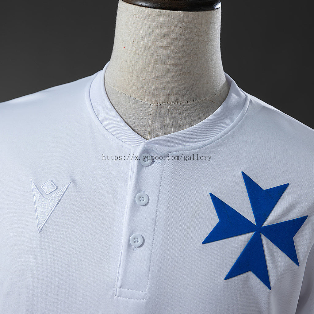 Blackburn Rovers 150th Anniversary Edition Long-Sleeved White Jersey - imagem 8