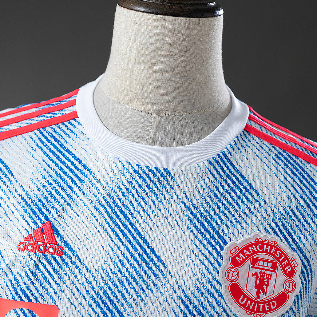 M-U 21/22 Away Retro Jersey - imagem 8